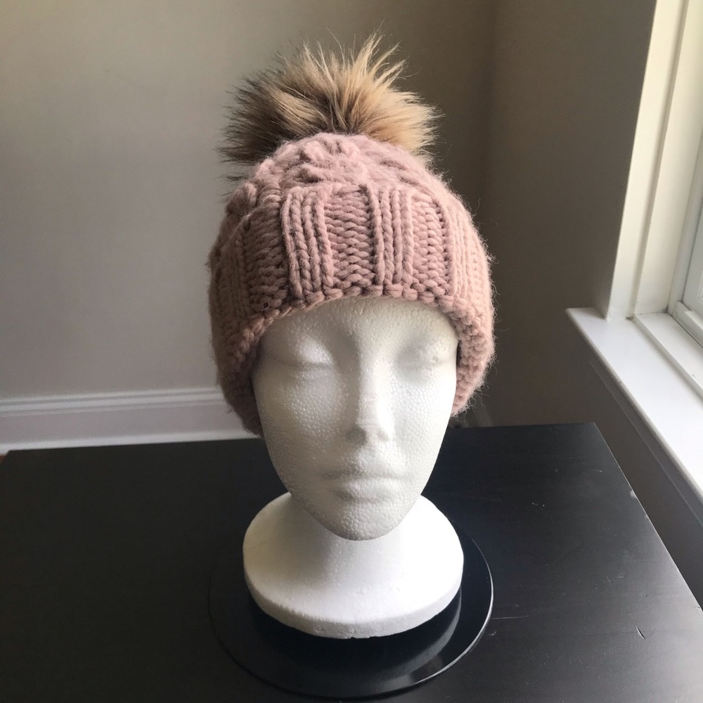 Abercrombie & Fitch Beani